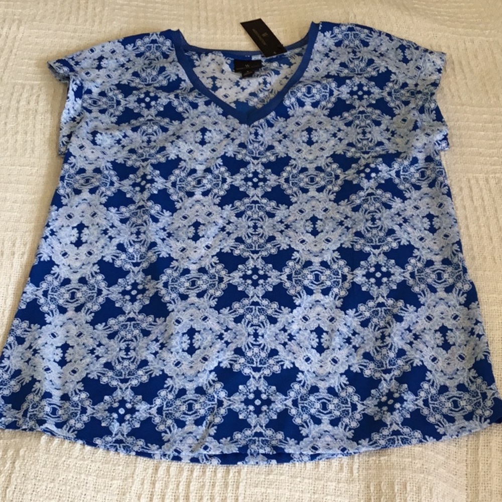 NWT ladies size small Worthington Shirt